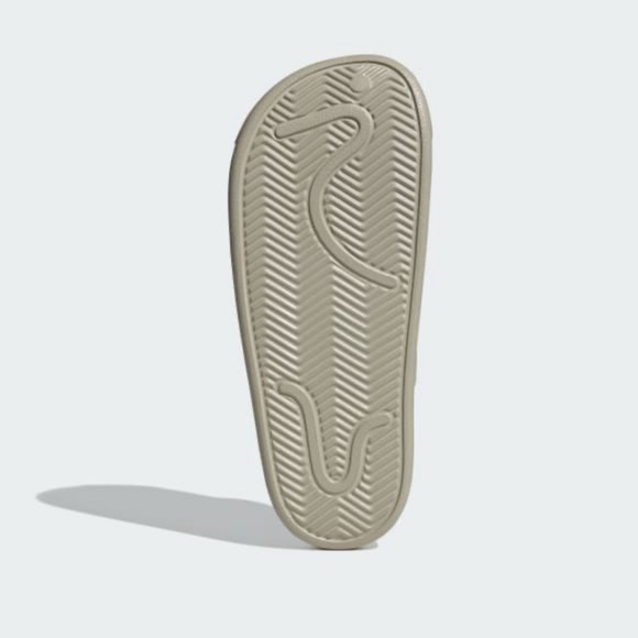 Adidas Adilette Clogs Sportswear Sandles Slides Putty Grey Unisex - Picture 3 of 10